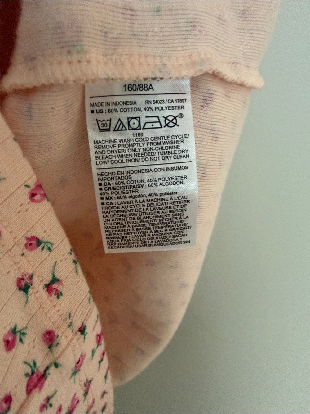 Old Navy Pointelle Cami & Short Set - Picture 6 of 6